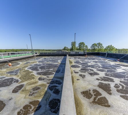 Above ground water tank